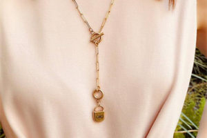 品牌珠宝饰品目录册CANVAS LookBook_Padlocks_RetroSodaTabs_Charmed