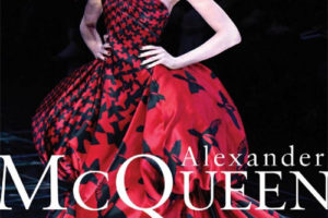 亚历山大麦昆Alexander mcqueen鬼才时尚教父作品收藏